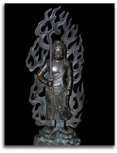 Image of Fudo Myoo statue.