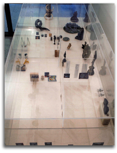 Miniature model of Museum of World Art